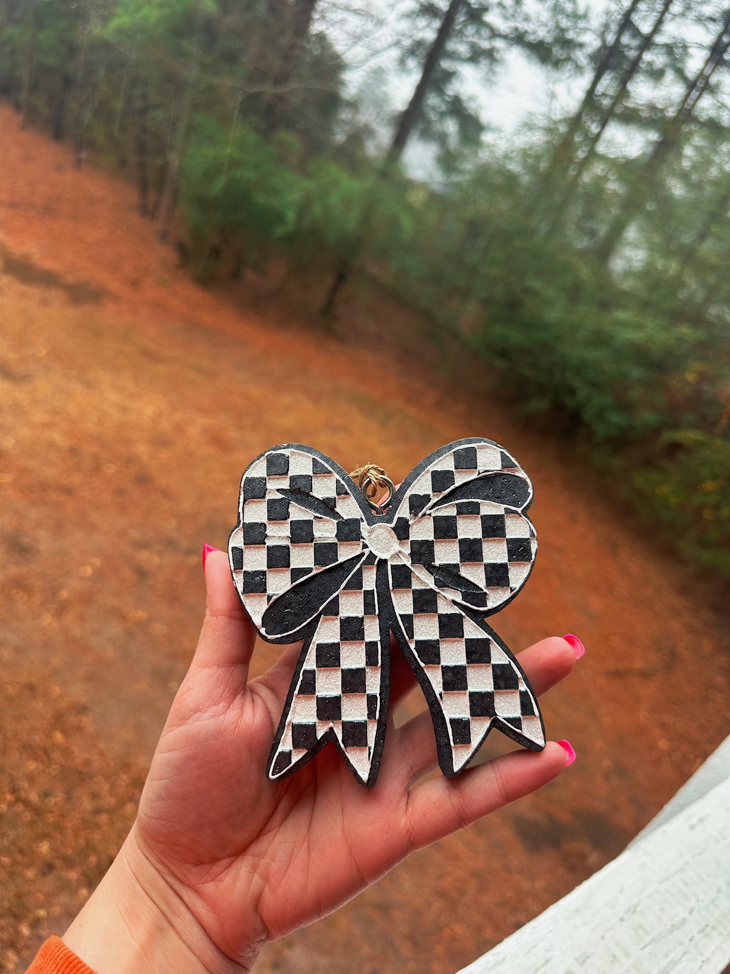 Checkered Bow